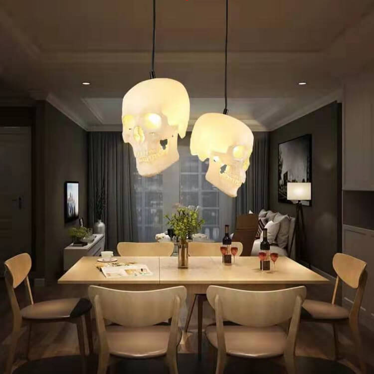 Halloween Skull Pendant Light Resin Skull Shade Iron Hanging Ceiling Lamp Gothic Decorative Light Fixture for Living Room Dining Room and Bar