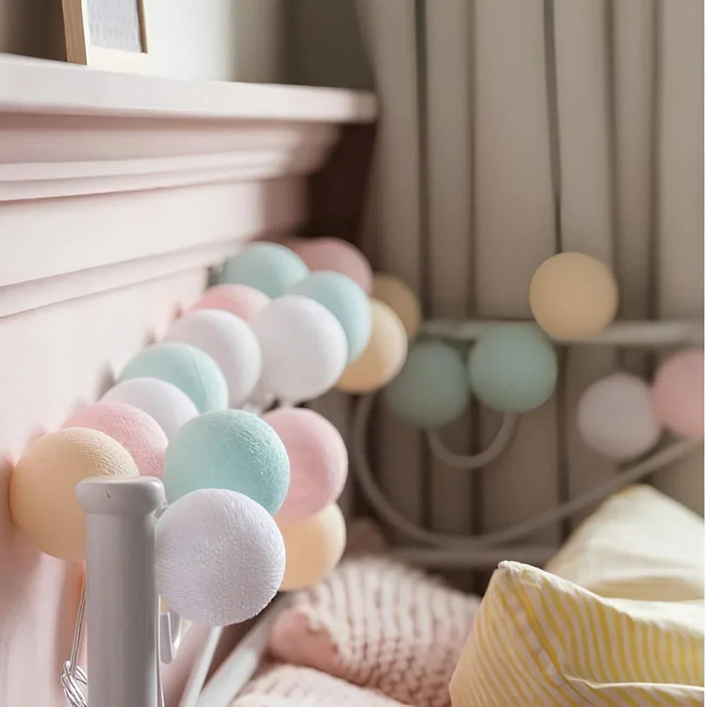 Cotton Ball String Lights LED Garland Fairy Lights USB or Battery Powered for Bedroom Nursery and Party Decor