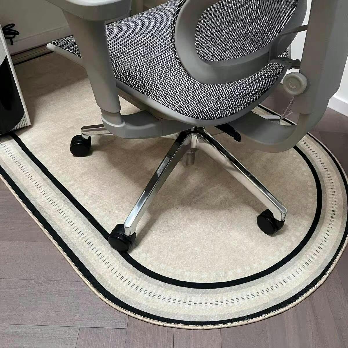 Office Chair Mat for Hardwood Floors Non-Slip Semi Round Desk Chair Rug Polyester Floor Protector for Home Office and Gaming