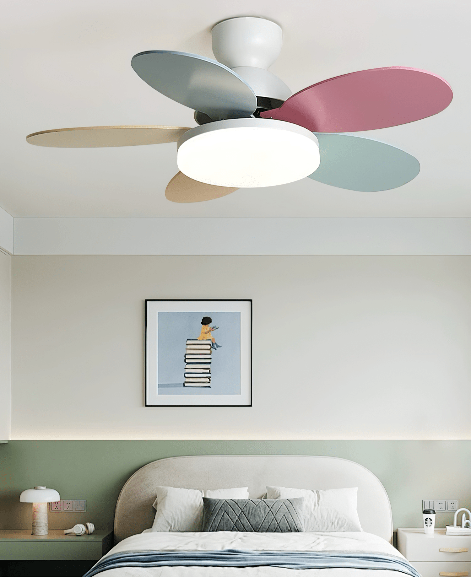Petal Blade Ceiling Fan with Remote Control and Integrated LED Light