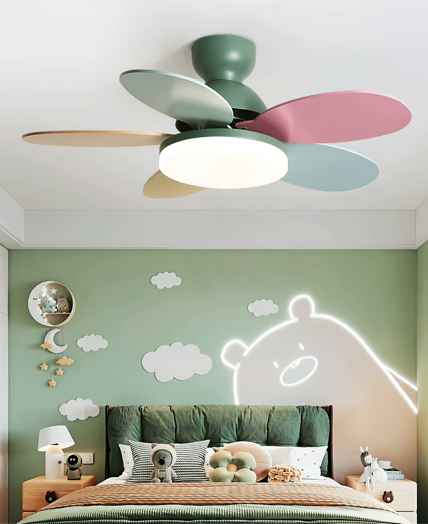 Petal Blade Ceiling Fan with Remote Control and Integrated LED Light