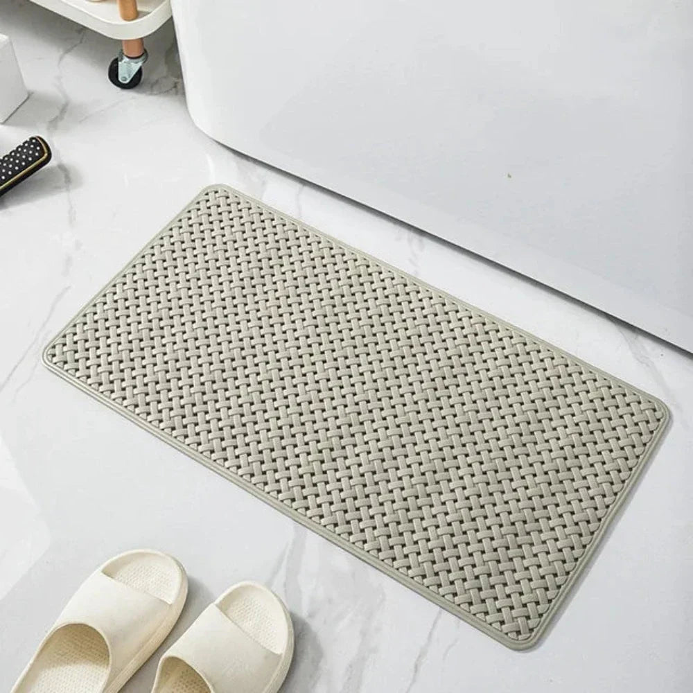 Non-Slip Bathtub Mat with Suction Cups Quick Drying Rubber Bath Mat with Drainage Holes for Tub and Shower