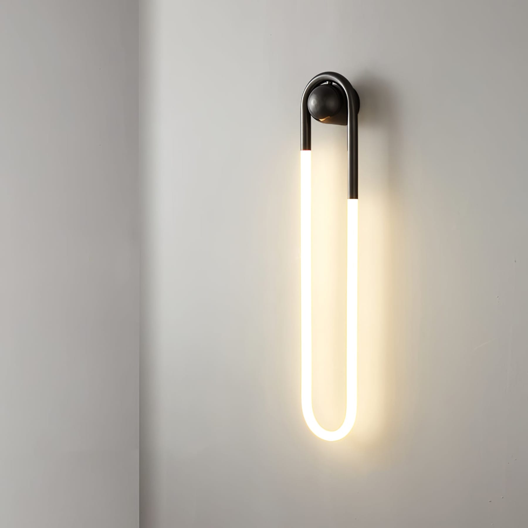 Modern Brass Wall Light for Living Room and Bedroom — Harbor Light Co.