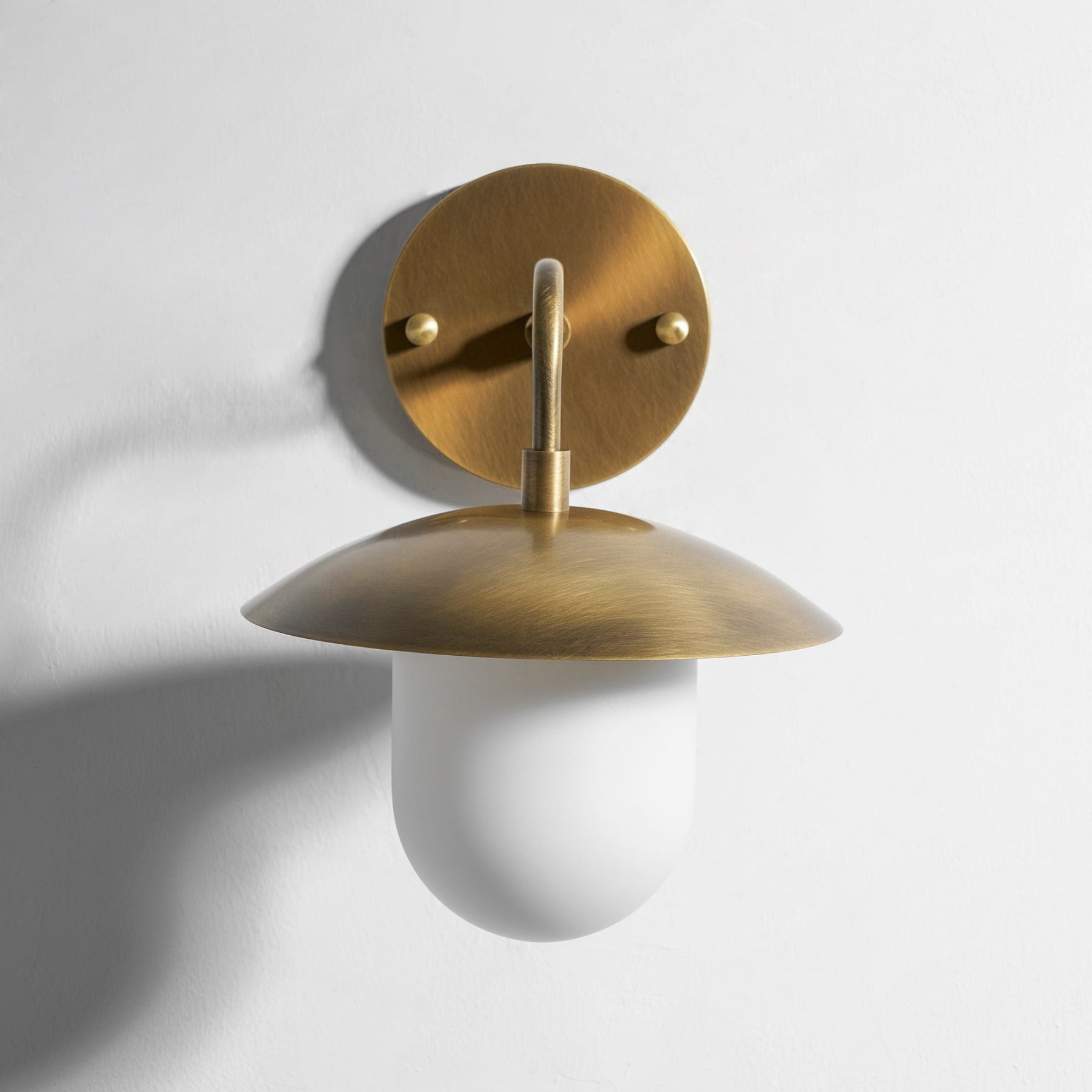 Modern Brass Wall Light for Living Room and Bedroom — Harbor Light Co.