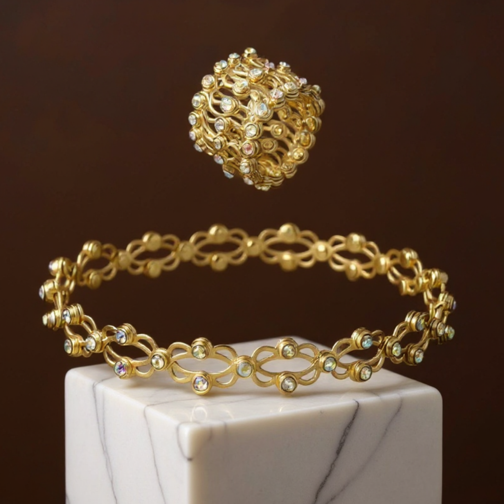 Foldable Zirconia Ring to Bracelet Convertible Jewelry with Expandable Band