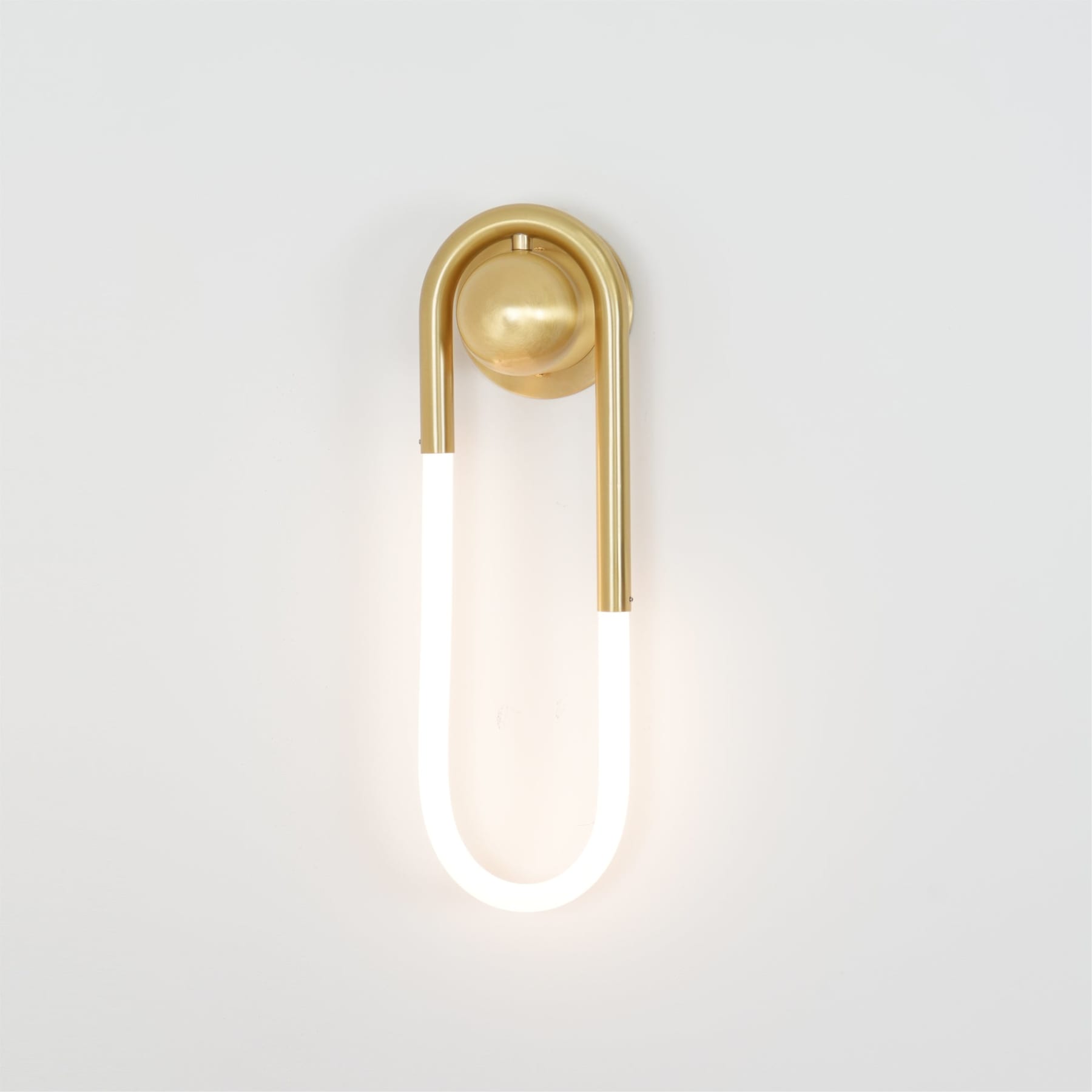 Modern Brass Wall Light for Living Room and Bedroom — Harbor Light Co.