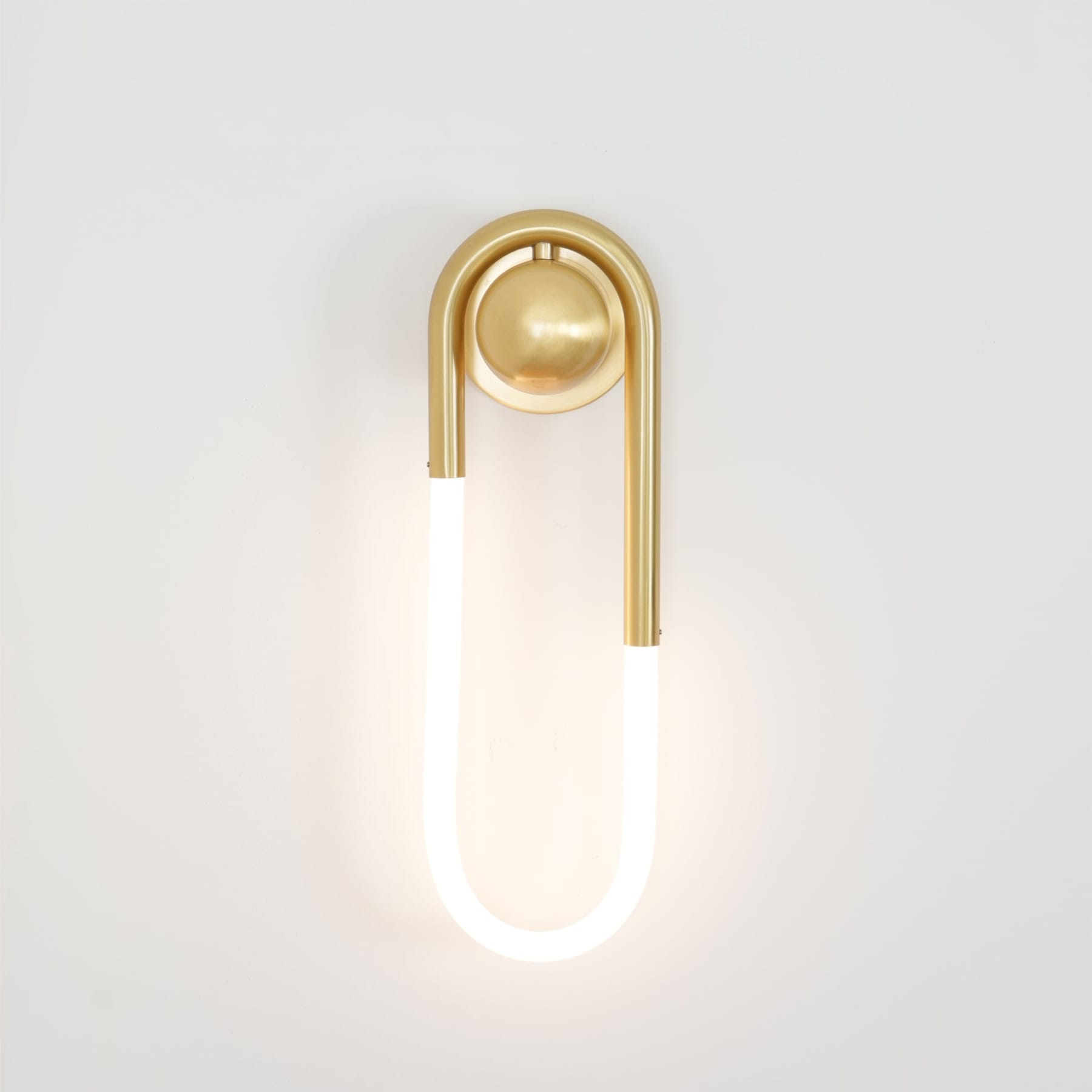 Modern Brass Wall Light for Living Room and Bedroom — Harbor Light Co.