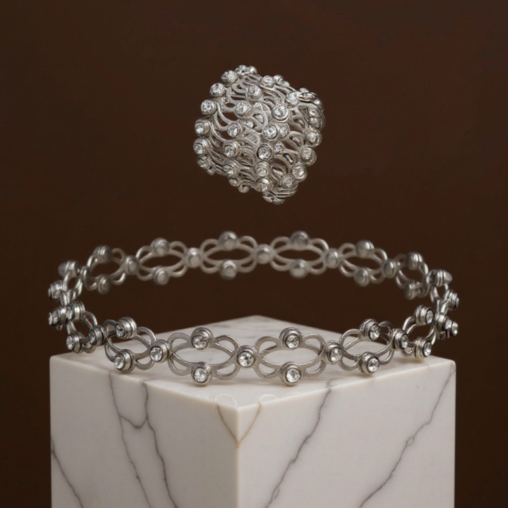 Foldable Zirconia Ring to Bracelet Convertible Jewelry with Expandable Band