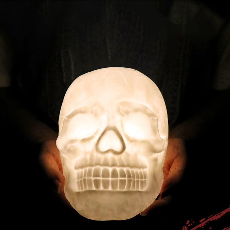 Skull Night Light Color Changing LED Table Lamp USB Rechargeable Silicone Skull Lamp with Remote Control for Bedroom Halloween and Gothic Decor