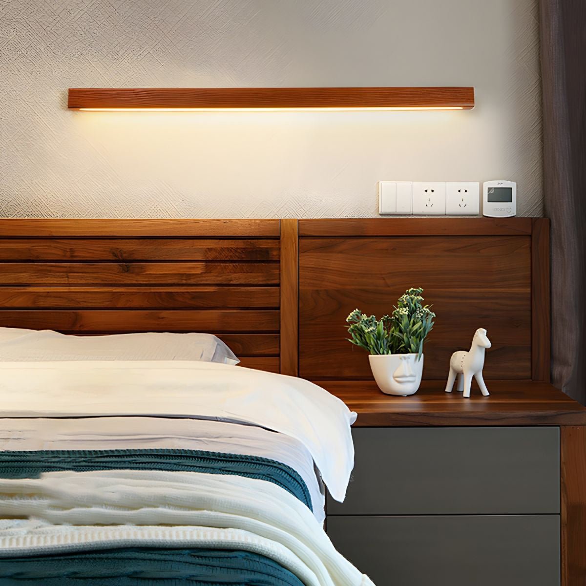Linear Wood Wall Sconce with Slim Light
