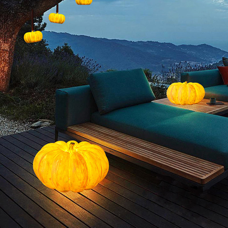 Resin Pumpkin Floor Lamp Waterproof LED Outdoor Pumpkin Light Halloween Garden Patio Decorative Lamp for Indoor and Outdoor Use