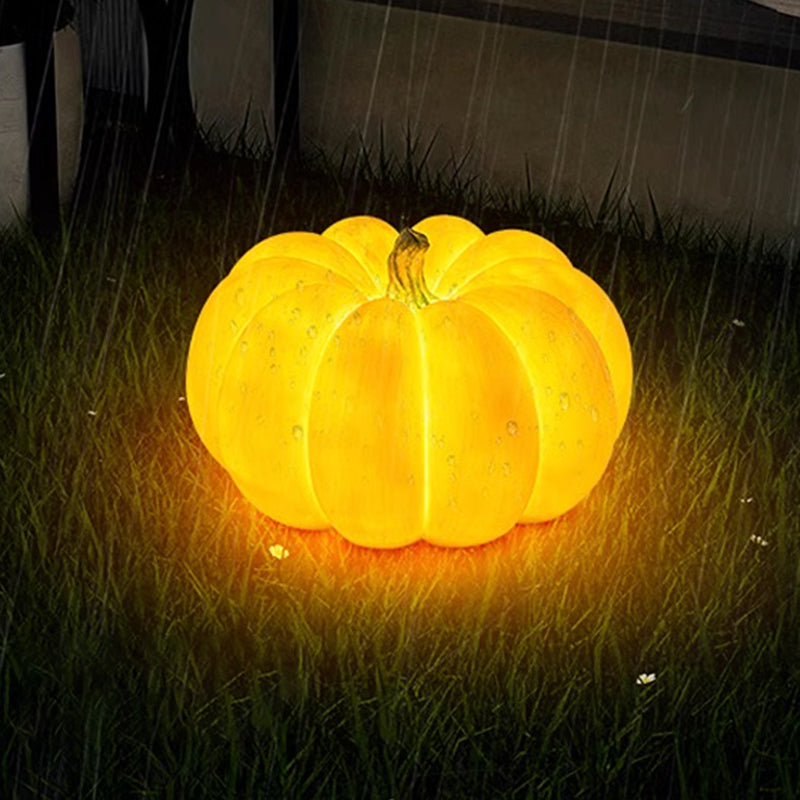 Resin Pumpkin Floor Lamp Waterproof LED Outdoor Pumpkin Light Halloween Garden Patio Decorative Lamp for Indoor and Outdoor Use