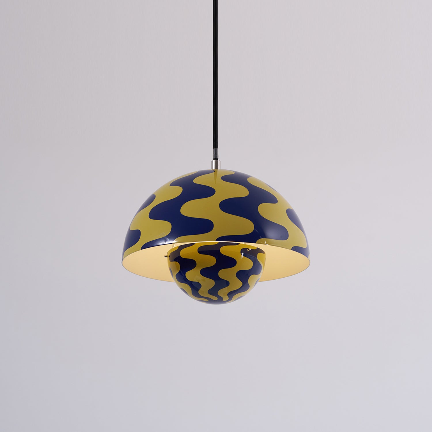 Aluminum Dome Pendant Light with E27 Socket | Dimmable Hanging Lamp