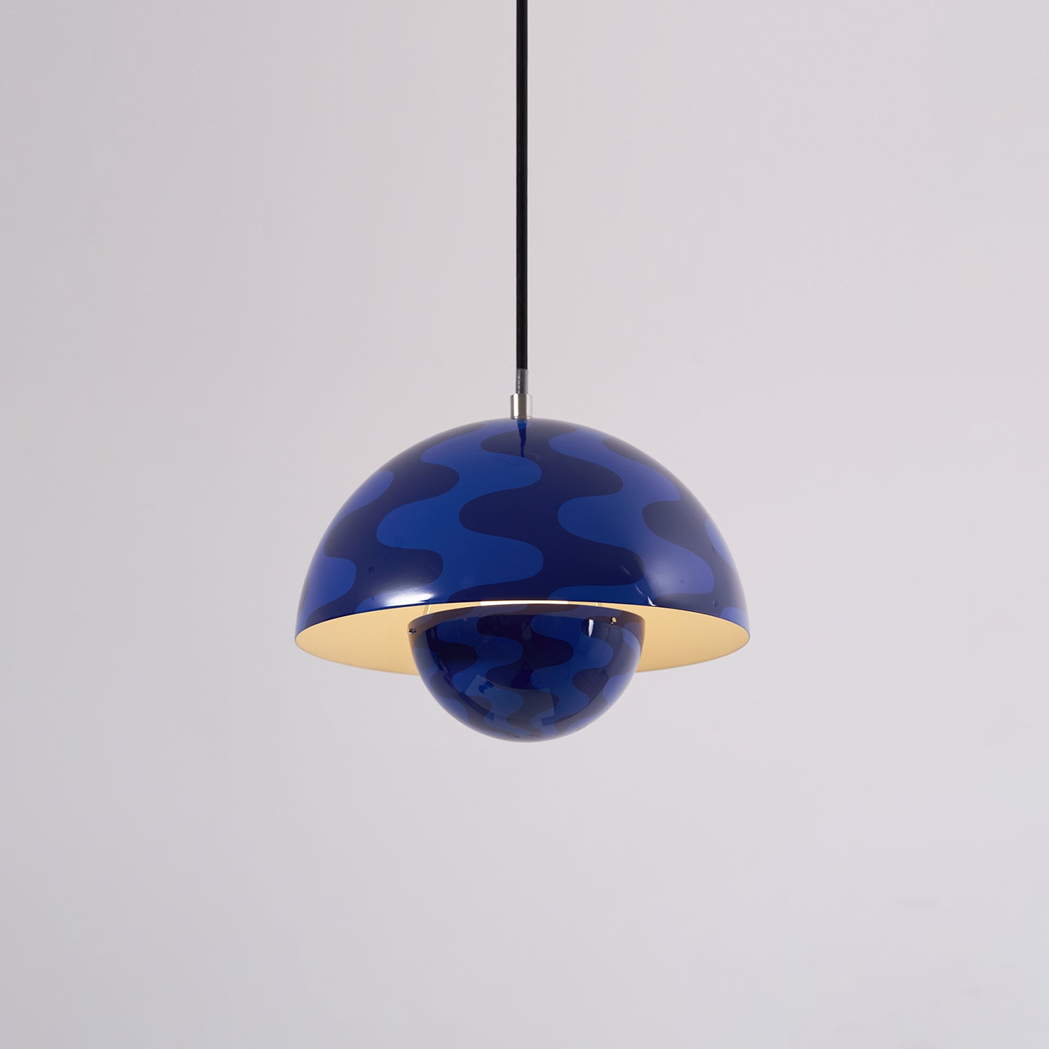 Aluminum Dome Pendant Light with E27 Socket | Dimmable Hanging Lamp