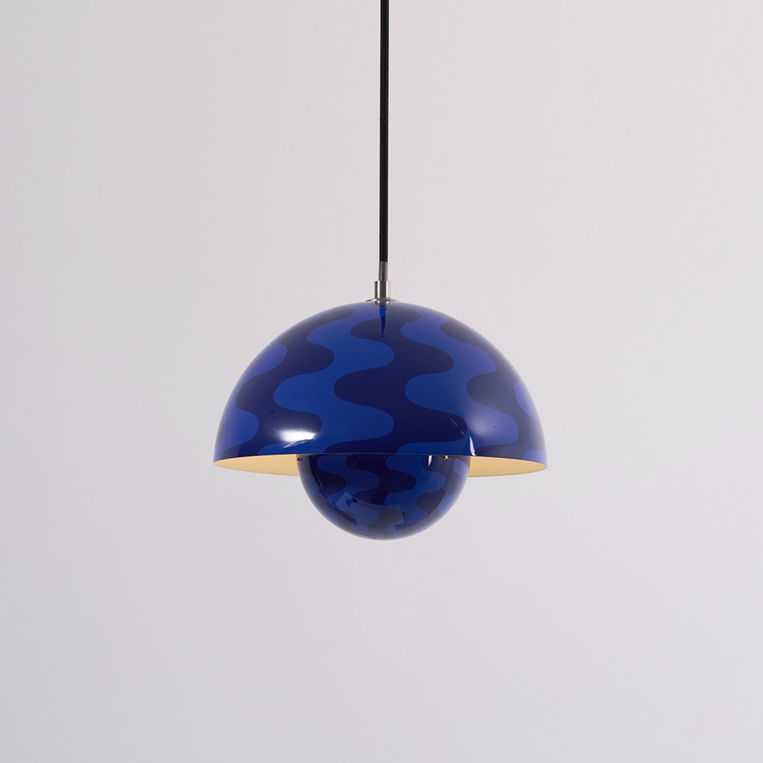 Aluminum Dome Pendant Light with E27 Socket | Dimmable Hanging Lamp