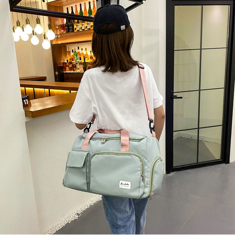 Sports Duffel Bag with Shoe Compartment Water-Repellent Oxford Fabric Travel Gym Bag with Multiple Pockets and Shoulder Strap