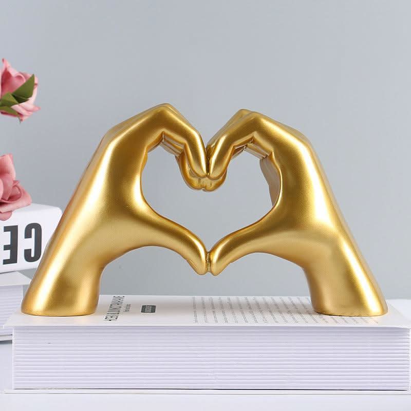 Heart Hands Sculpture Resin Decorative Figurine Love Heart Hand Statue Modern Home Decor Accent for Shelf Table and Bedroom