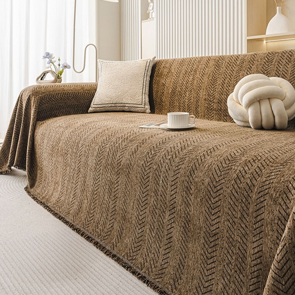 Chenille Sofa Cover Scratch-Resistant Washable Couch Throw with Fringe Pet-Friendly Furniture Protector