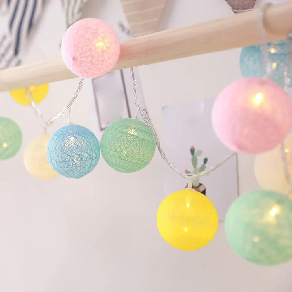 Cotton Ball String Lights LED Garland Fairy Lights USB or Battery Powered for Bedroom Nursery and Party Decor