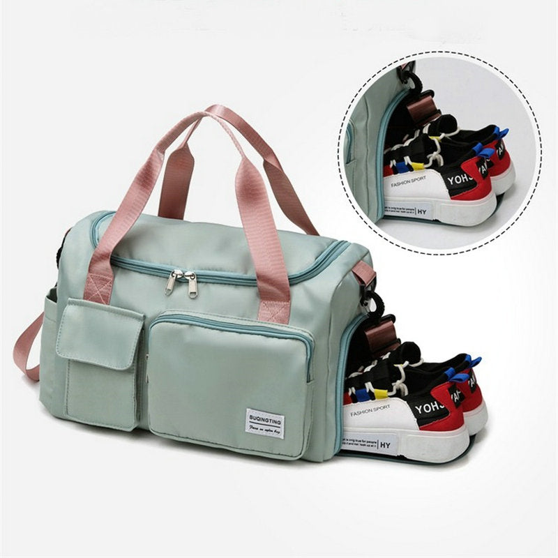 Sports Duffel Bag with Shoe Compartment Water-Repellent Oxford Fabric Travel Gym Bag with Multiple Pockets and Shoulder Strap