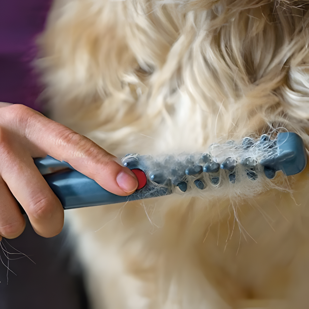 Electric Pet Grooming Comb Detangling Dematting Tool for Dogs and Cats Battery Powered Knot Remover