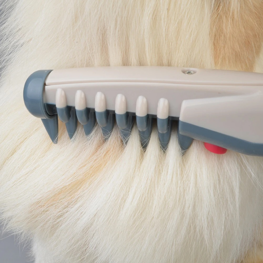 Electric Pet Grooming Comb Detangling Dematting Tool for Dogs and Cats Battery Powered Knot Remover