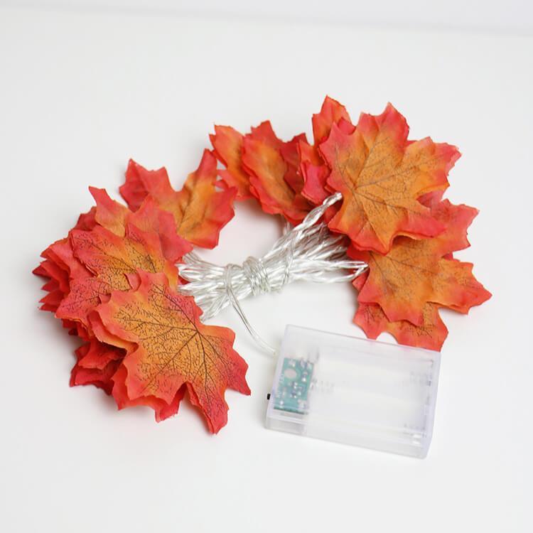 Fall Maple Leaf String Lights Battery Operated LED Autumn Leaf Garland Fairy Lights for Halloween Thanksgiving Party and Bedroom Decoration