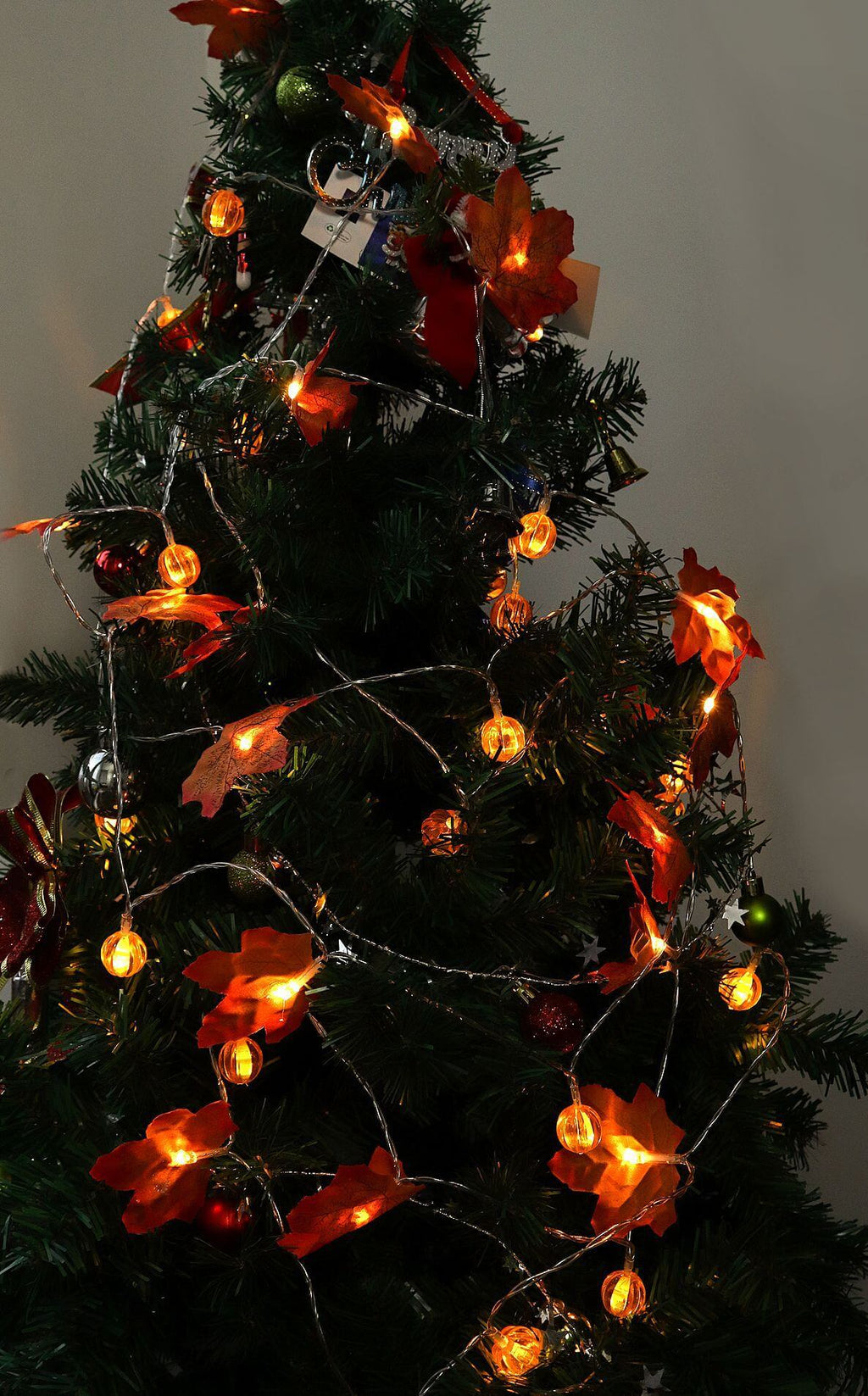 Fall Maple Leaf String Lights Battery Operated LED Autumn Leaf Garland Fairy Lights for Halloween Thanksgiving Party and Bedroom Decoration