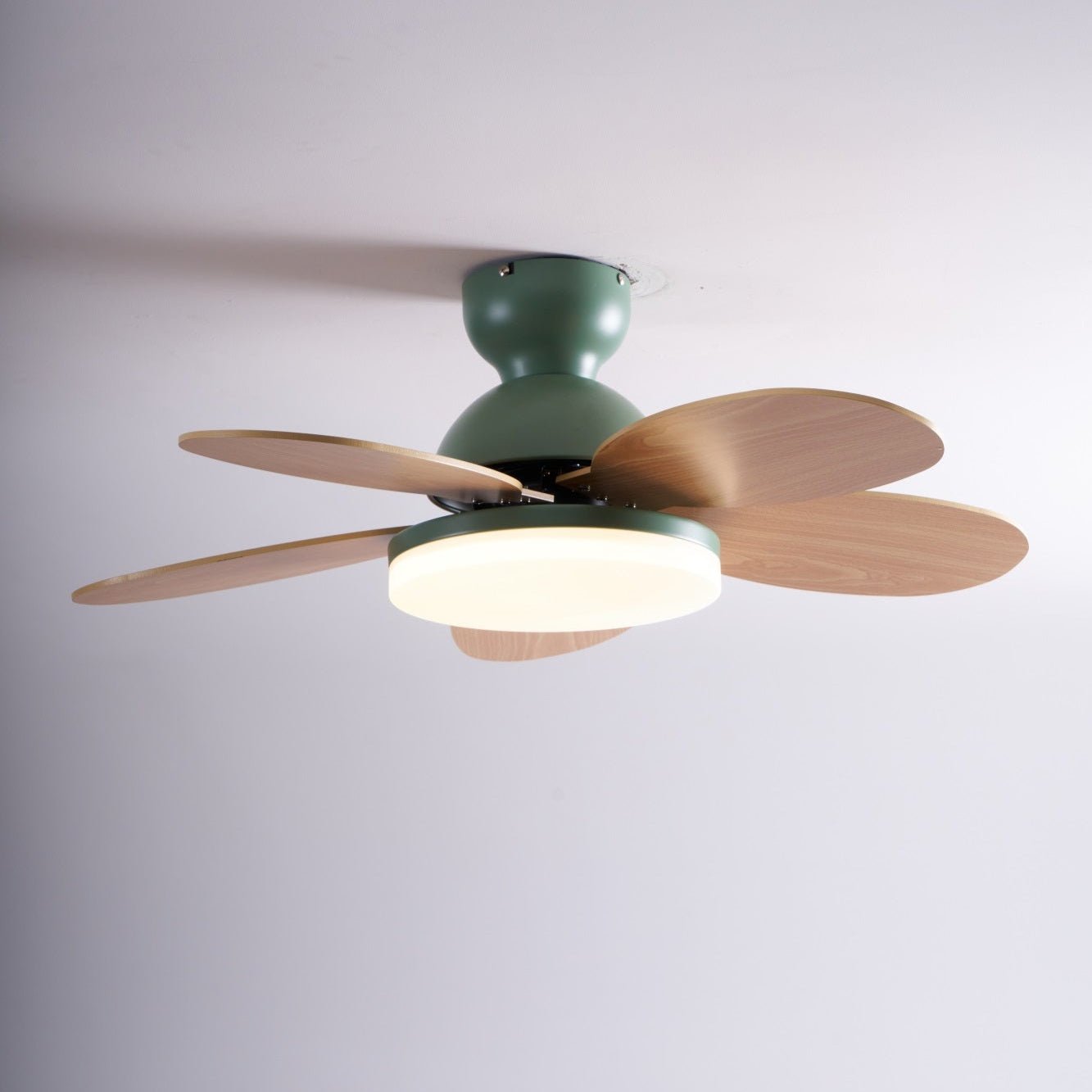 Petal Blade Ceiling Fan with Remote Control and Integrated LED Light