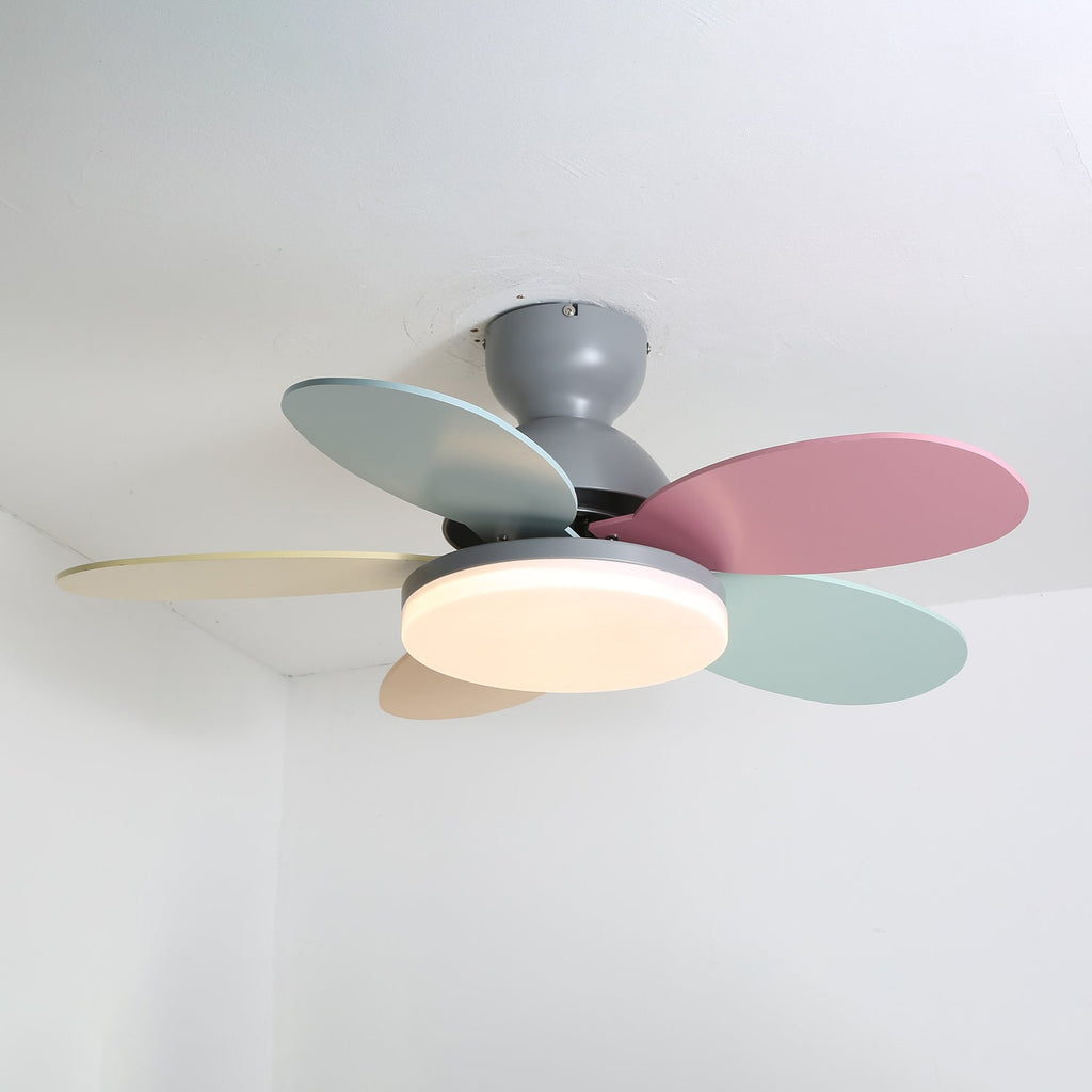 Petal Blade Ceiling Fan with Remote Control and Integrated LED Light