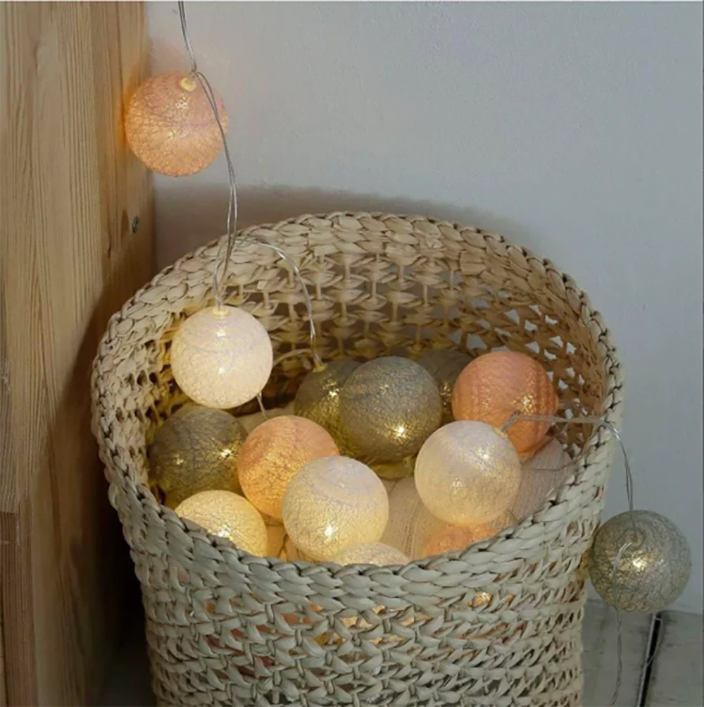 Cotton Ball String Lights LED Garland Fairy Lights USB or Battery Powered for Bedroom Nursery and Party Decor