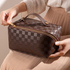 PU Leather Makeup Bag Large Capacity Checkered Cosmetic Travel Organizer with Top Handle and Multiple Compartments