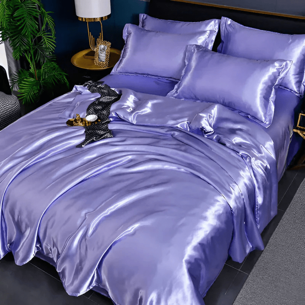 Satin Duvet Cover Set Silky Polyester Bedding Set with Flat Sheet and Pillowcases Wrinkle-Resistant Smooth Bed Linen for All Seasons