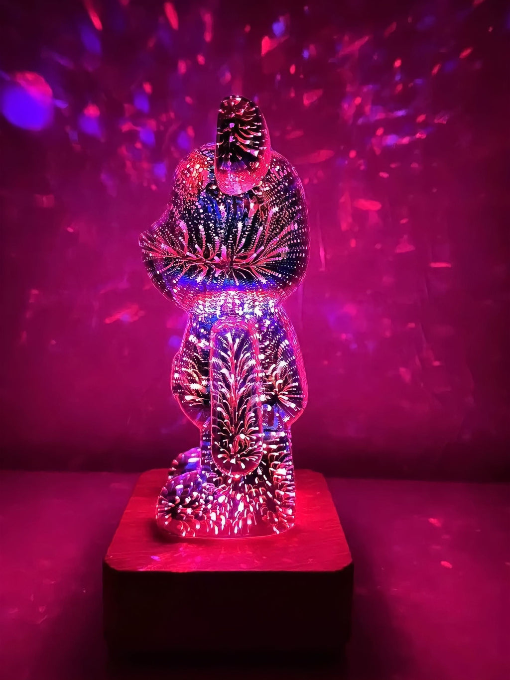 Bear Shaped Table Lamp with Wood Base LED Light