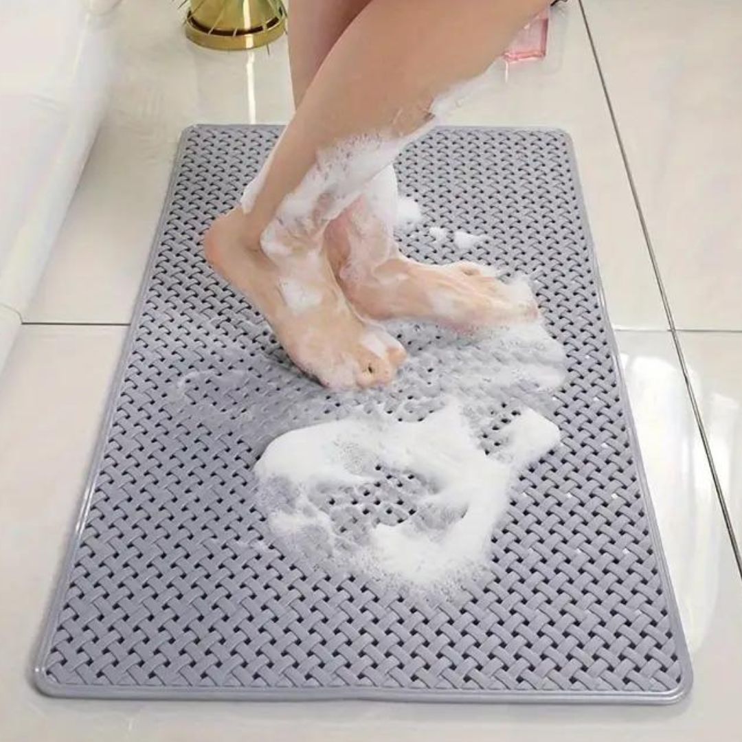 Non-Slip Bathtub Mat with Suction Cups Quick Drying Rubber Bath Mat with Drainage Holes for Tub and Shower