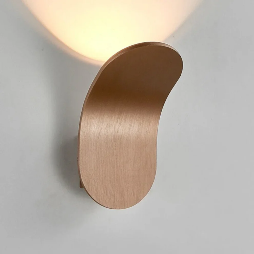 Scandinavian Metal LED Light Wall Sconce with Curved Shade