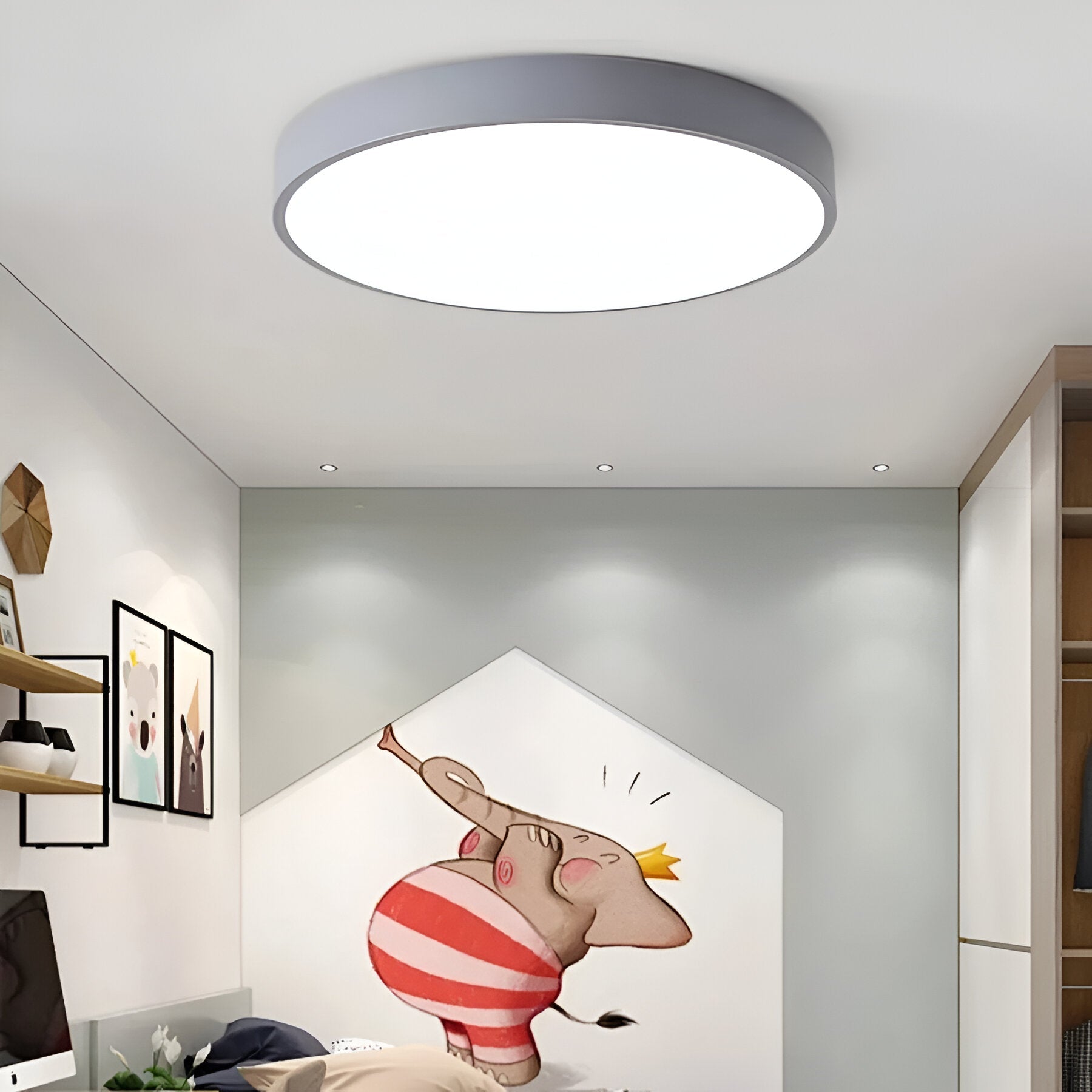 Modern Round Flush Mount Ceiling Light with Slim Frame
