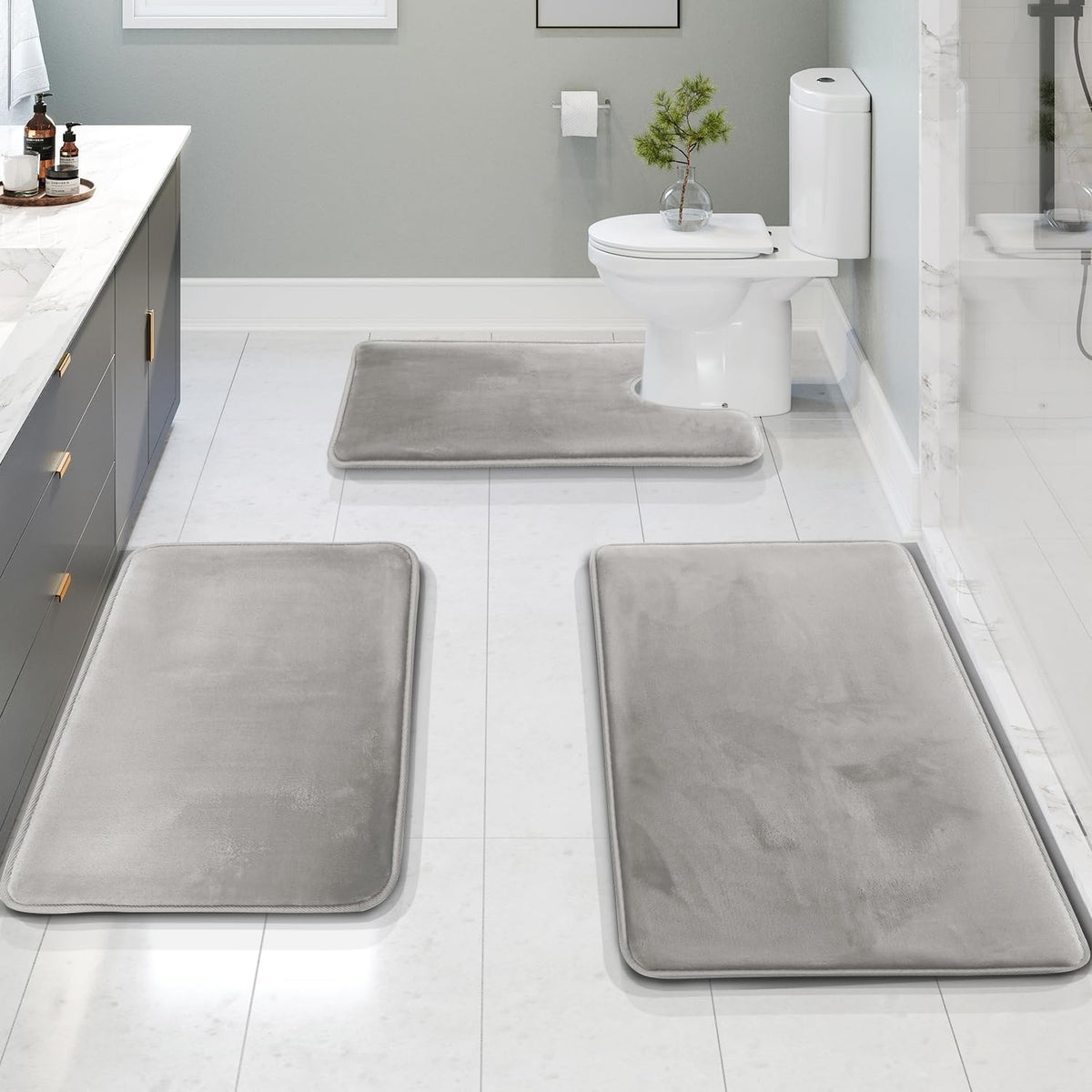 Memory Foam Bath Mat Set with Non Slip Backing and U Shaped Toilet Rug