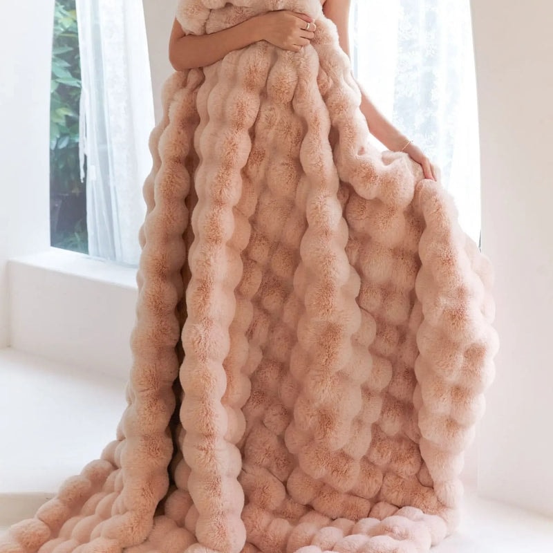 Reversible Plush Fleece Throw Blanket with Bubble Texture for Bed and Sofa