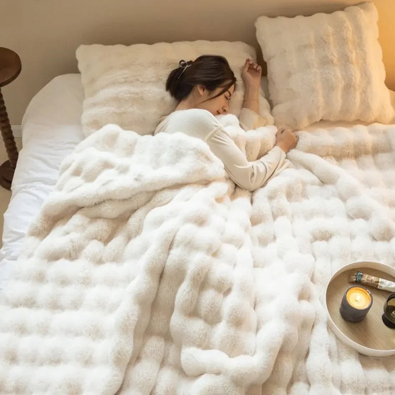 Reversible Plush Fleece Throw Blanket with Bubble Texture for Bed and Sofa