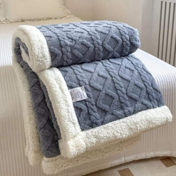 Sherpa Fleece Weighted Blanket with Cable Knit Texture for Bed