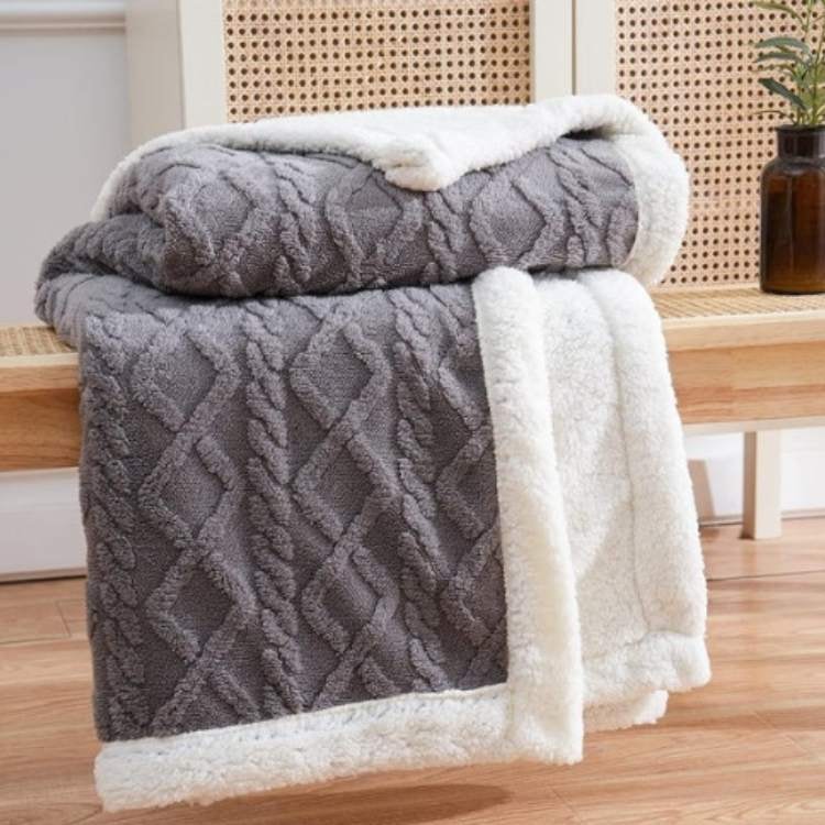 Sherpa Fleece Weighted Blanket with Cable Knit Texture for Bed
