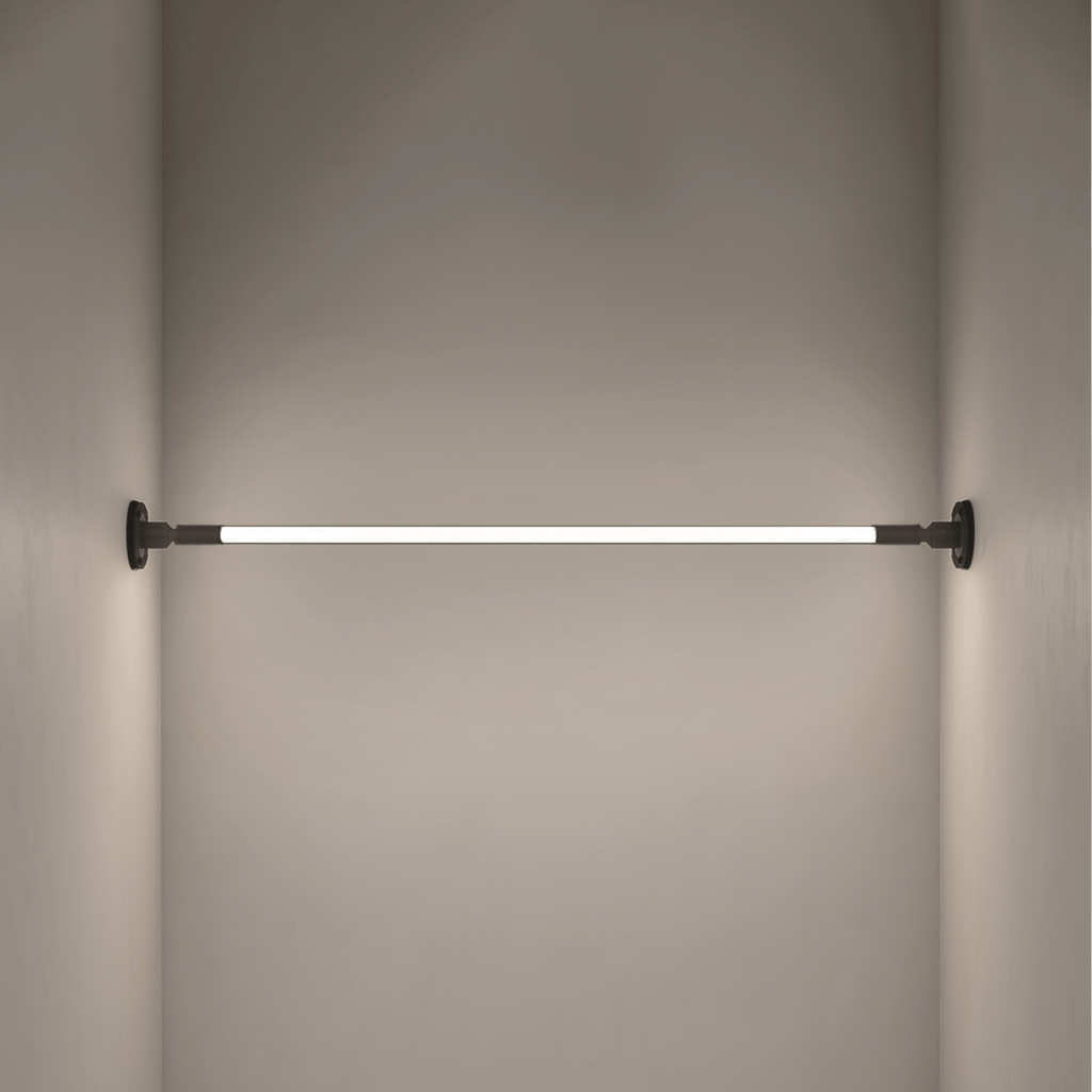 Minimalist Linear LED Light Wall Sconce with Steel Frame