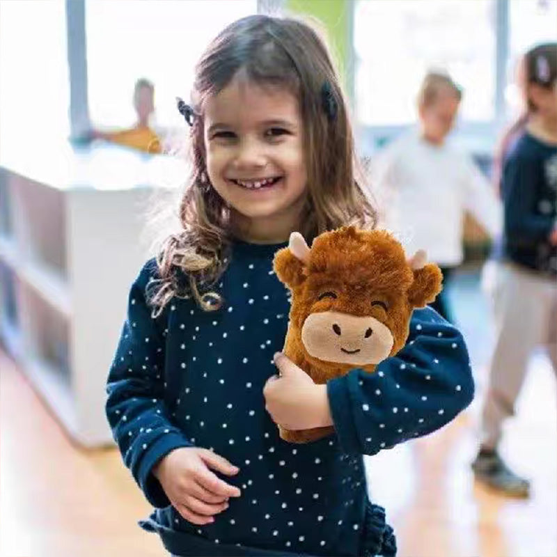 Highland Cow Plush Toy Soft Stuffed Animal Realistic Scottish Cow Cuddly Toy for Kids Gift and Sofa Decor
