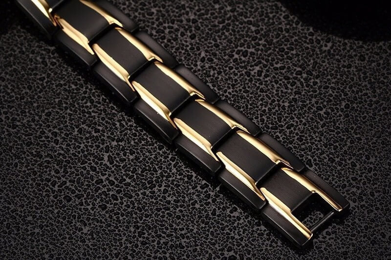 Magnetic Bracelet for Men and Women Stainless Steel Link Bracelet with Magnets Unisex Wristband Jewelry Set of Two