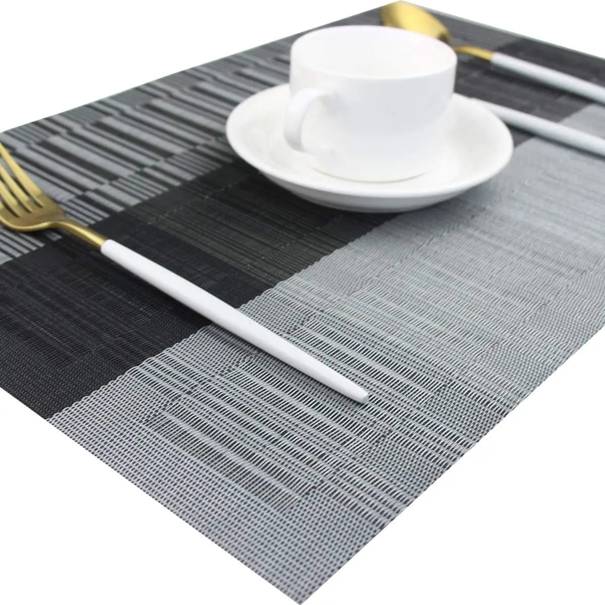 Woven Vinyl Placemats with Heat Resistant and Non Slip Design